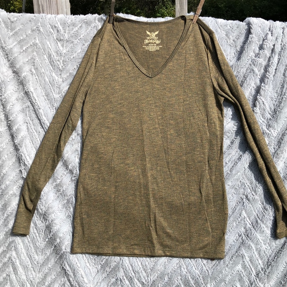 Faded glory size med long sleeve